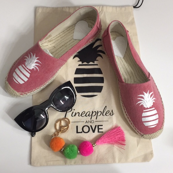 Pineapples and Love Shoes - 🌸OFFERS?🌸Pineapples & Love Denim Espadrilles